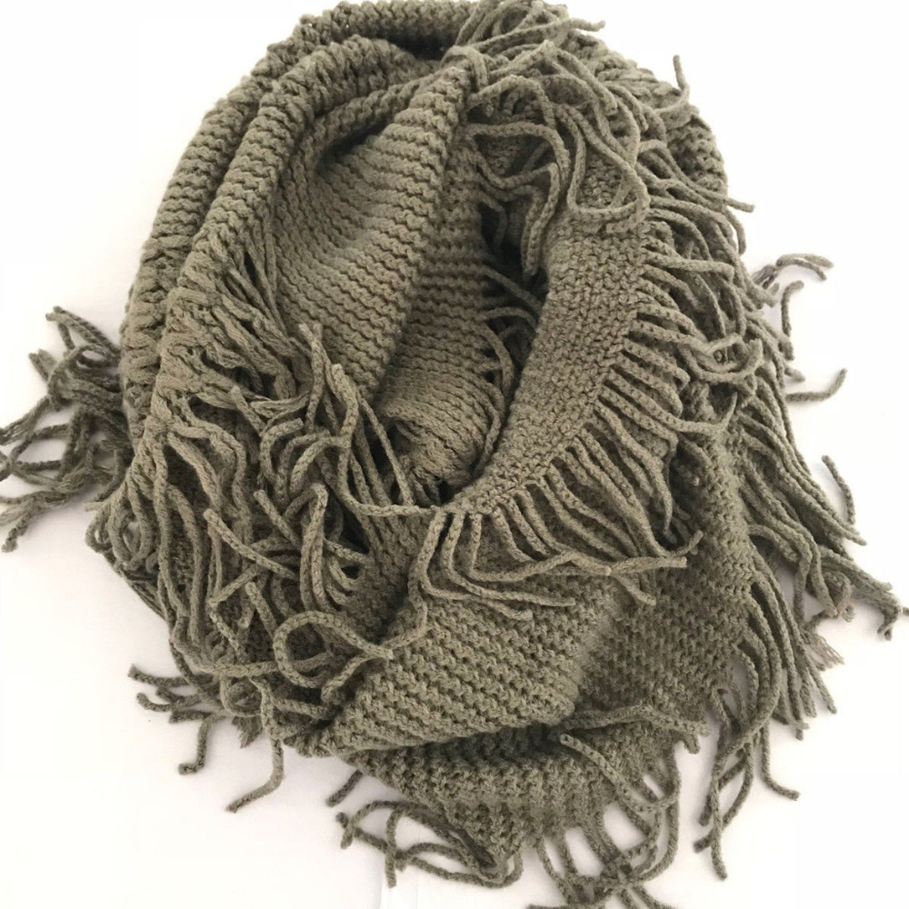 Anthropologie Infinity Loop Scarf Gray Fringed Fun Soft & Cozy